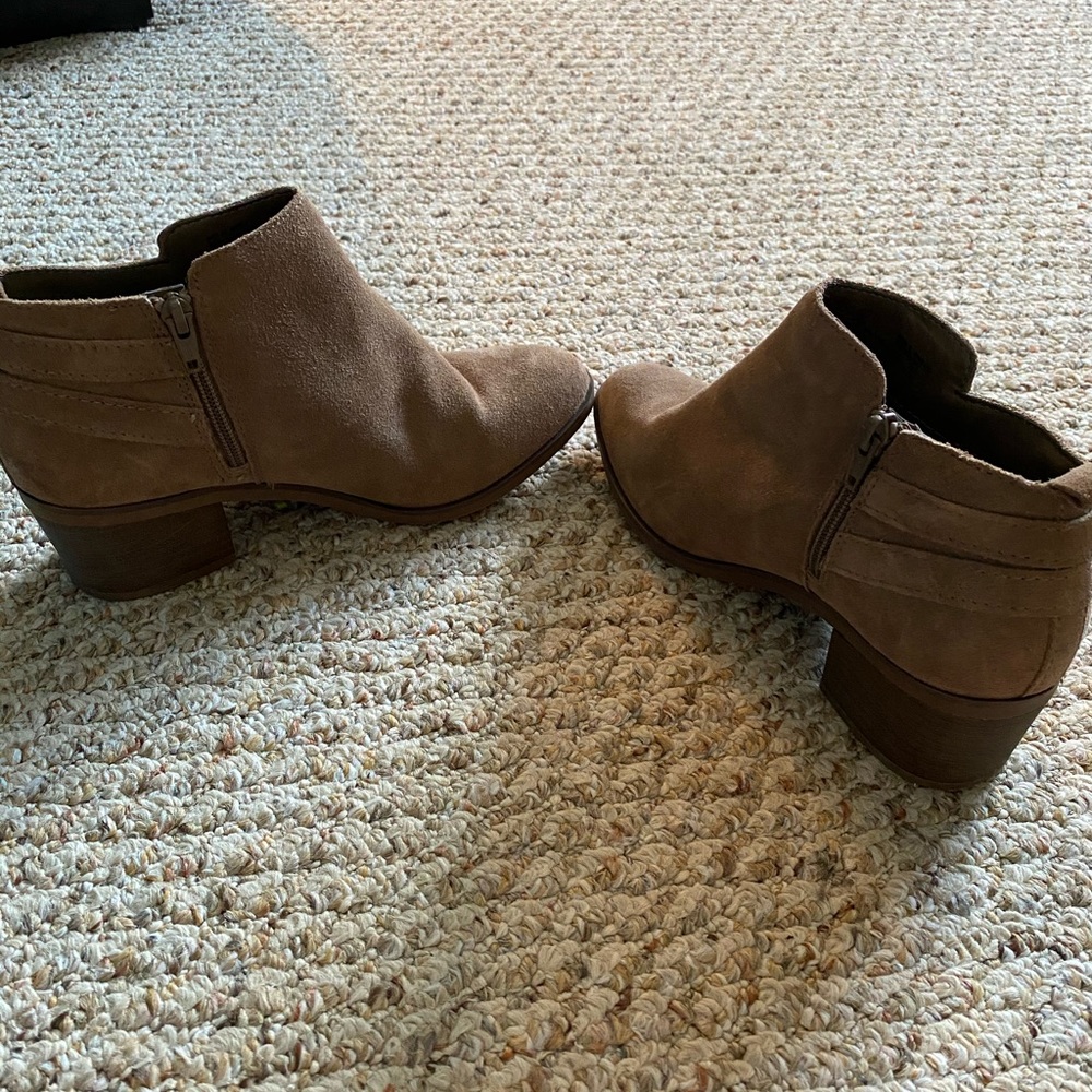 Booties - Picture 4 of 6